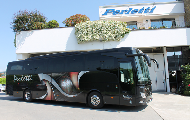 Noleggio Bus Mercedes Tourismo