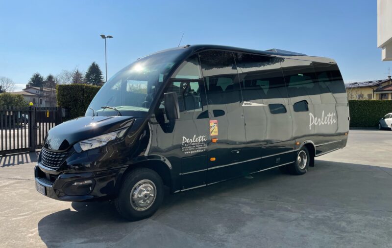 Iveco Wing Noleggio Bus